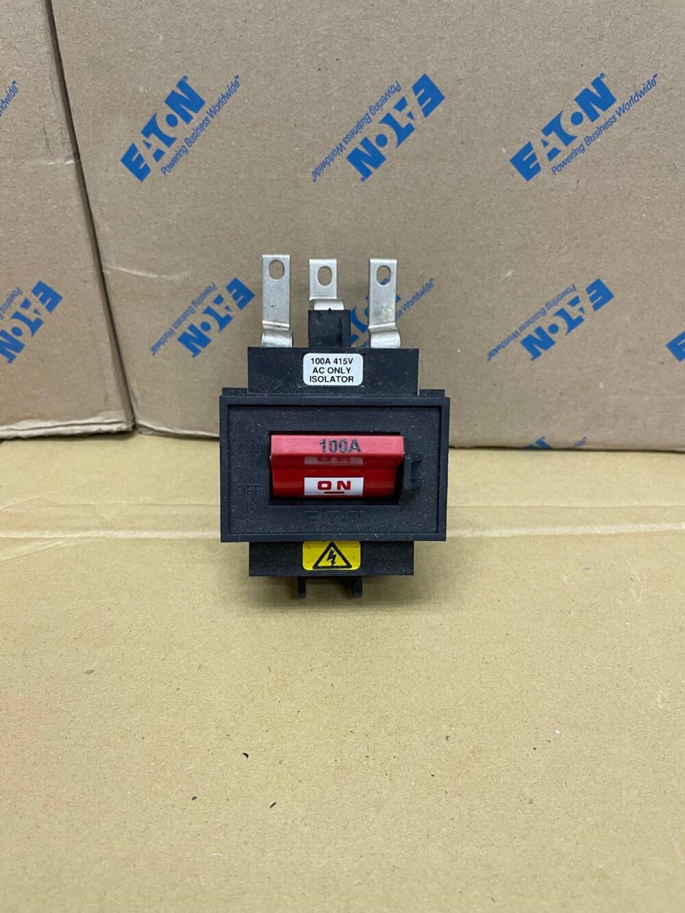 Isolators for Distribution Board 3 Pole - Image 2